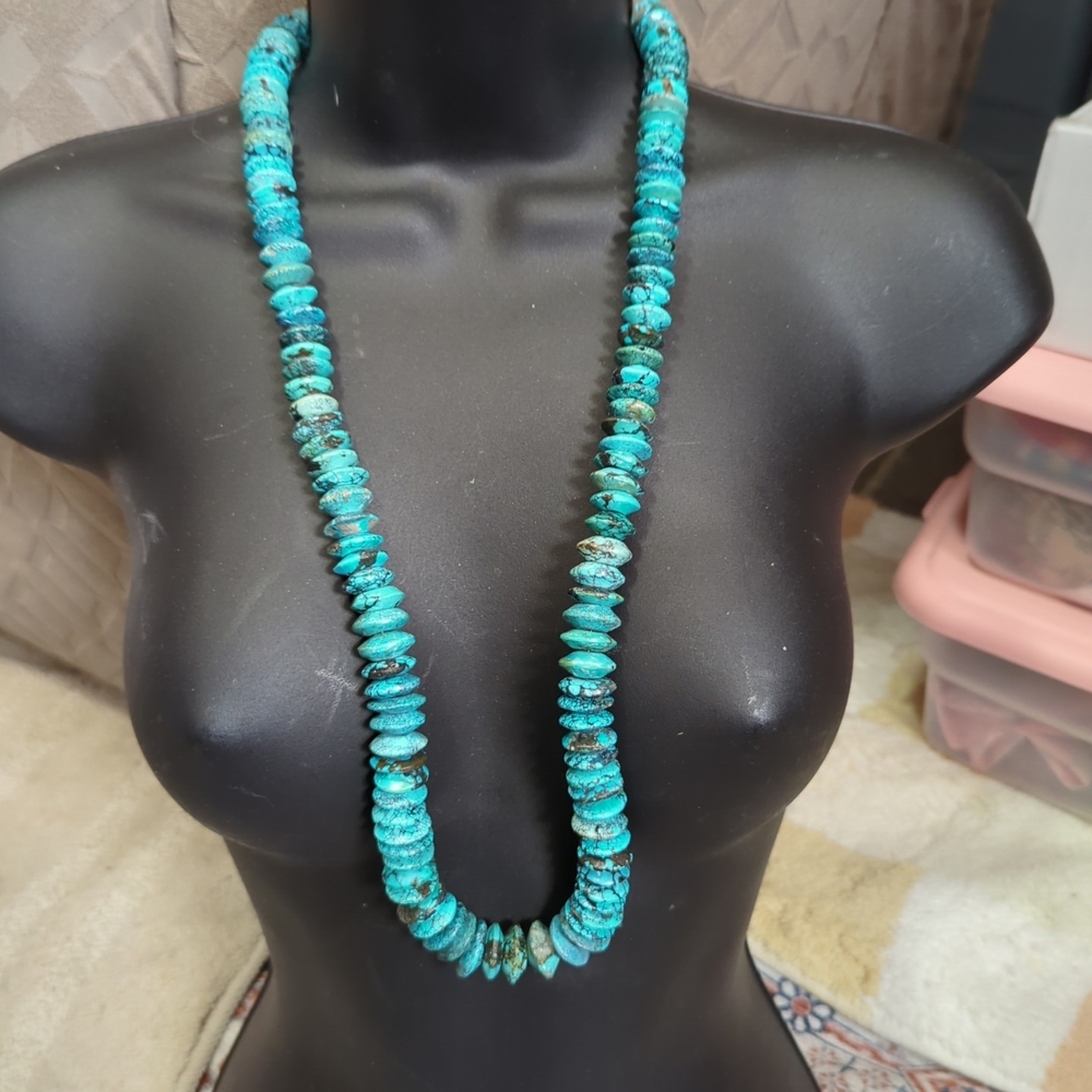 Vintage Genuine Turquoise Necklace/30" good condition - Picture 2 of 7